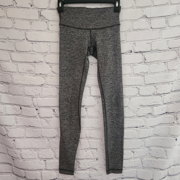 Lululemon Wunder Under Tight - Picture 6 of 12